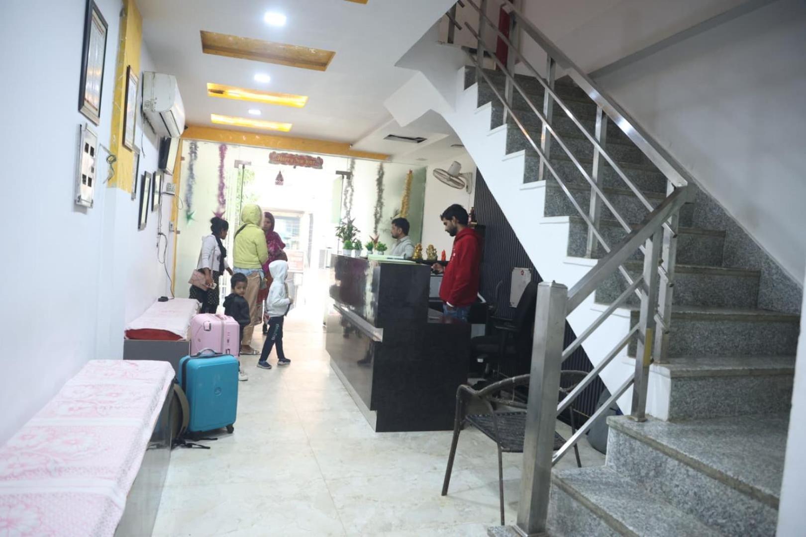 Hotel Grand Father Agra  Kültér fotó