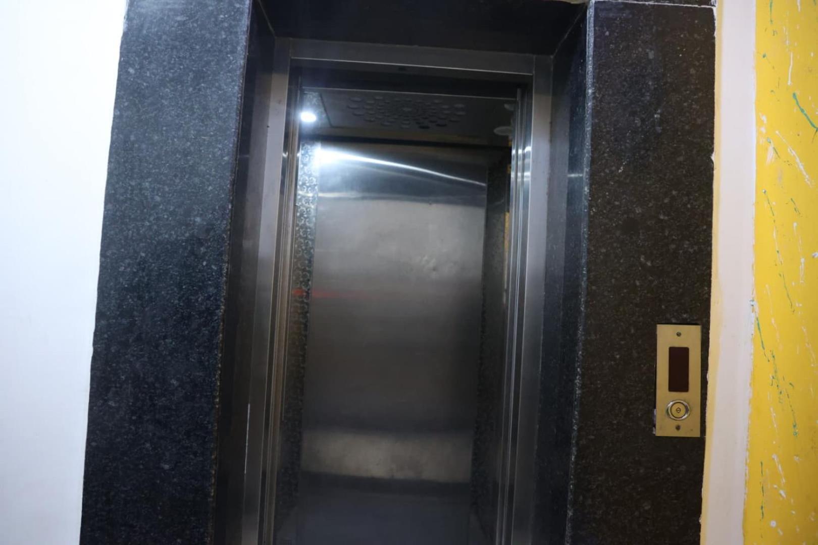 Hotel Grand Father Agra  Kültér fotó