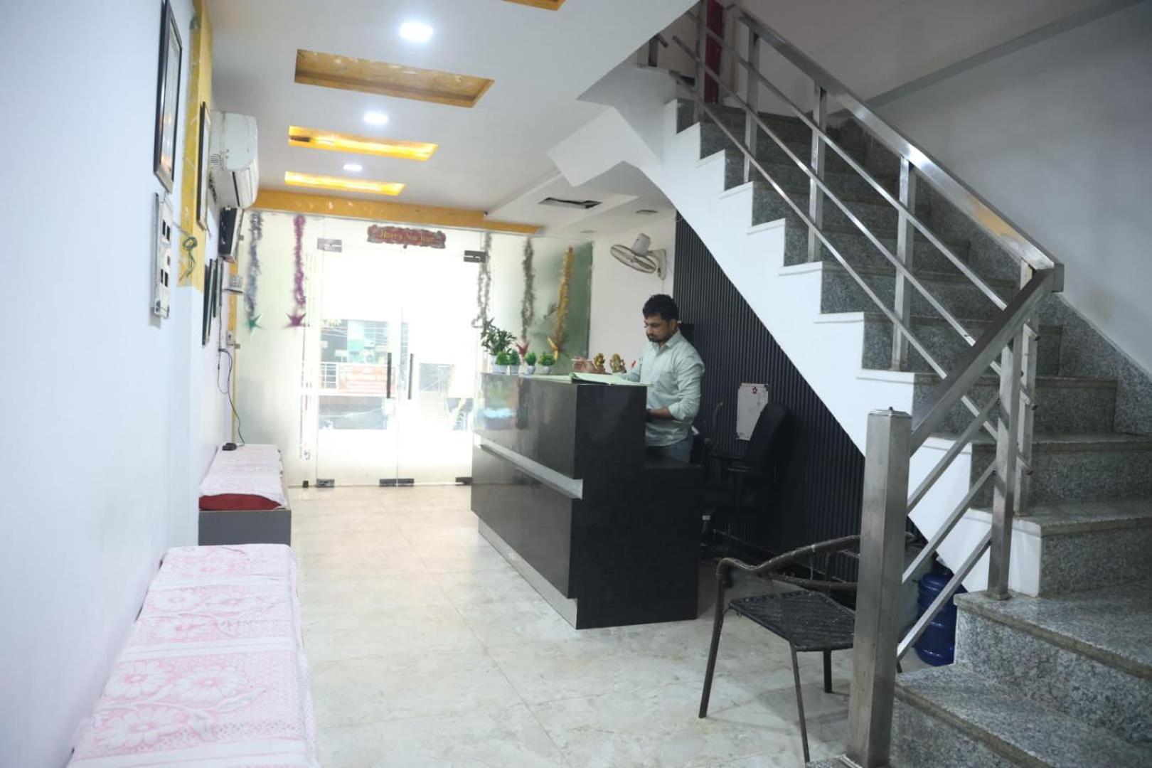 Hotel Grand Father Agra  Kültér fotó